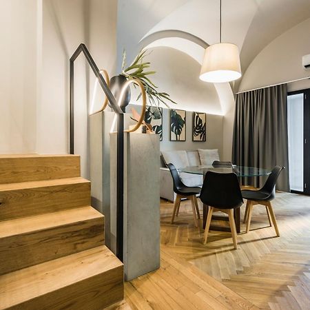 Ferrini Home - Piazza Trento カターニア エクステリア 写真